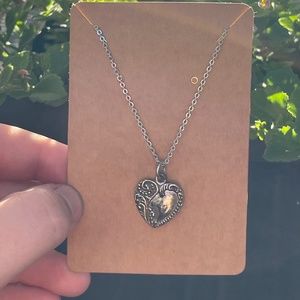 🌿VINTAGE silver heart necklace